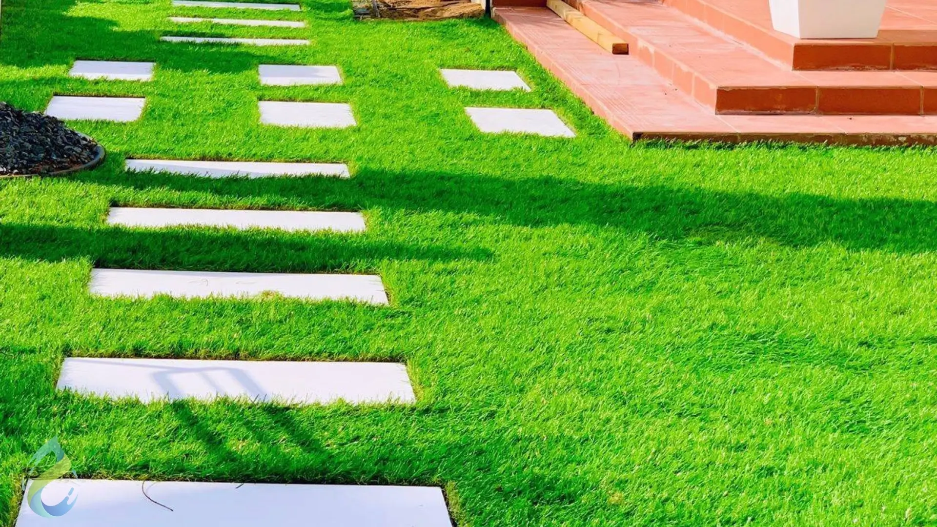 Grass and Pathways Design for Residential Villa in UAE